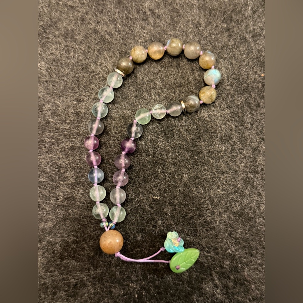 Handmade pocket Mala ( 27 +1 beads) / mini mala prayer beads